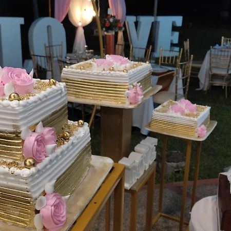 Hotel Playa By Marbar Hoteles Villeta Ngoại thất bức ảnh