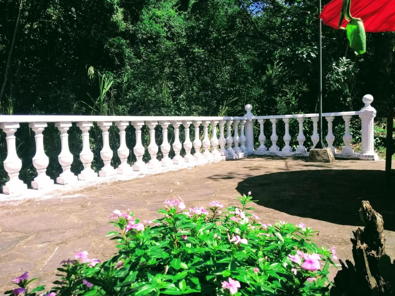 Hotel Playa By Marbar Hoteles Villeta Ngoại thất bức ảnh