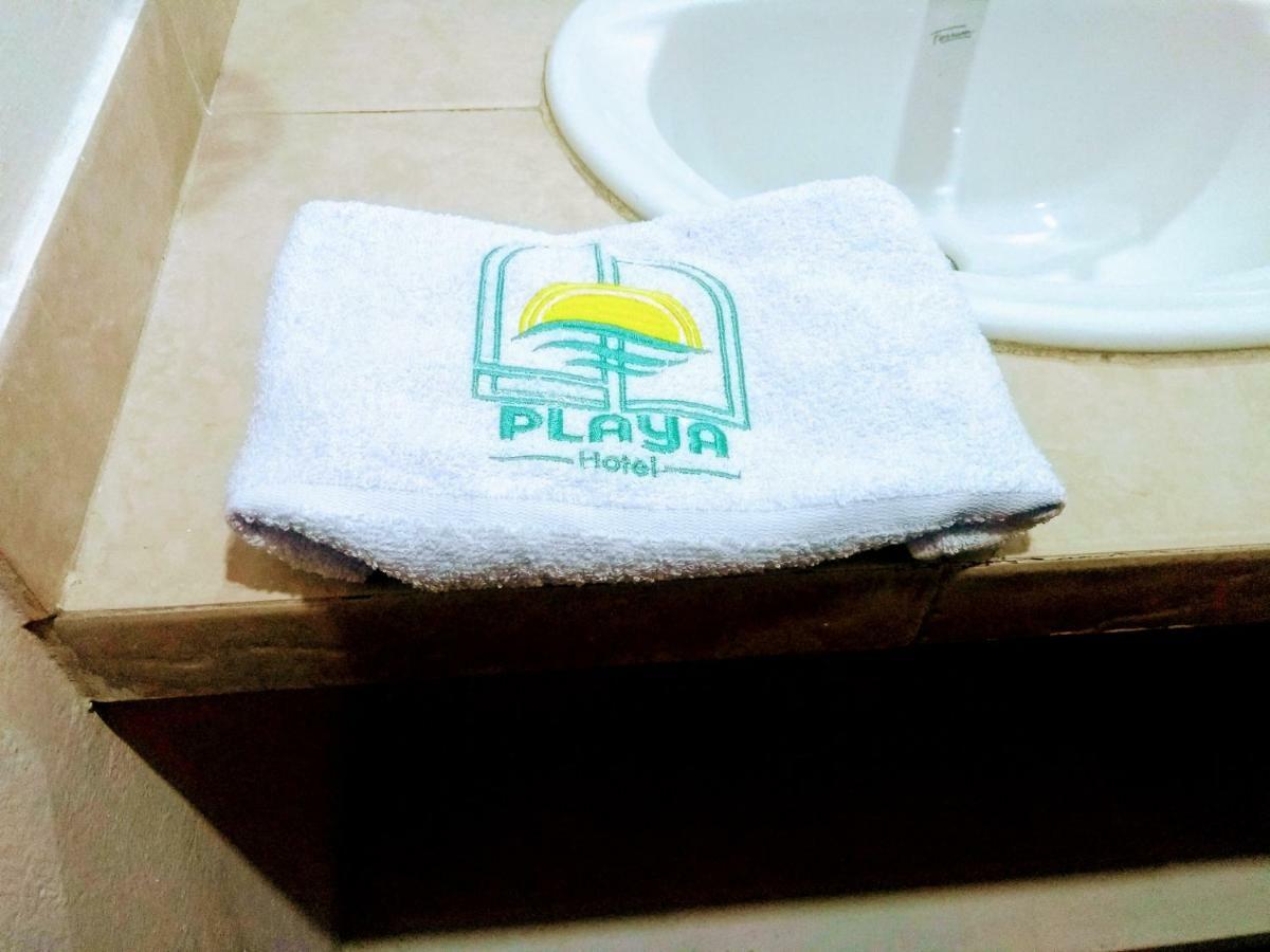 Hotel Playa By Marbar Hoteles Villeta Ngoại thất bức ảnh